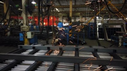 合规“轻”卡助创富，揭秘江铃铁铝货厢制造工艺